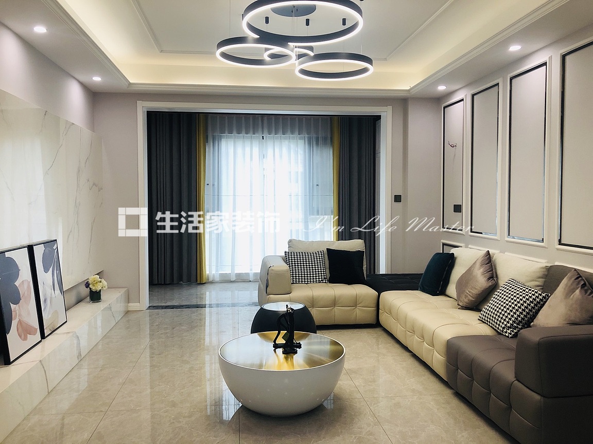 吊顶现代风格装修