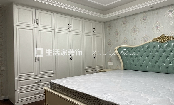 衣柜欧式风格