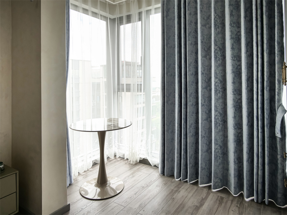 阳光露台滇池晴翠 105㎡  法式轻奢