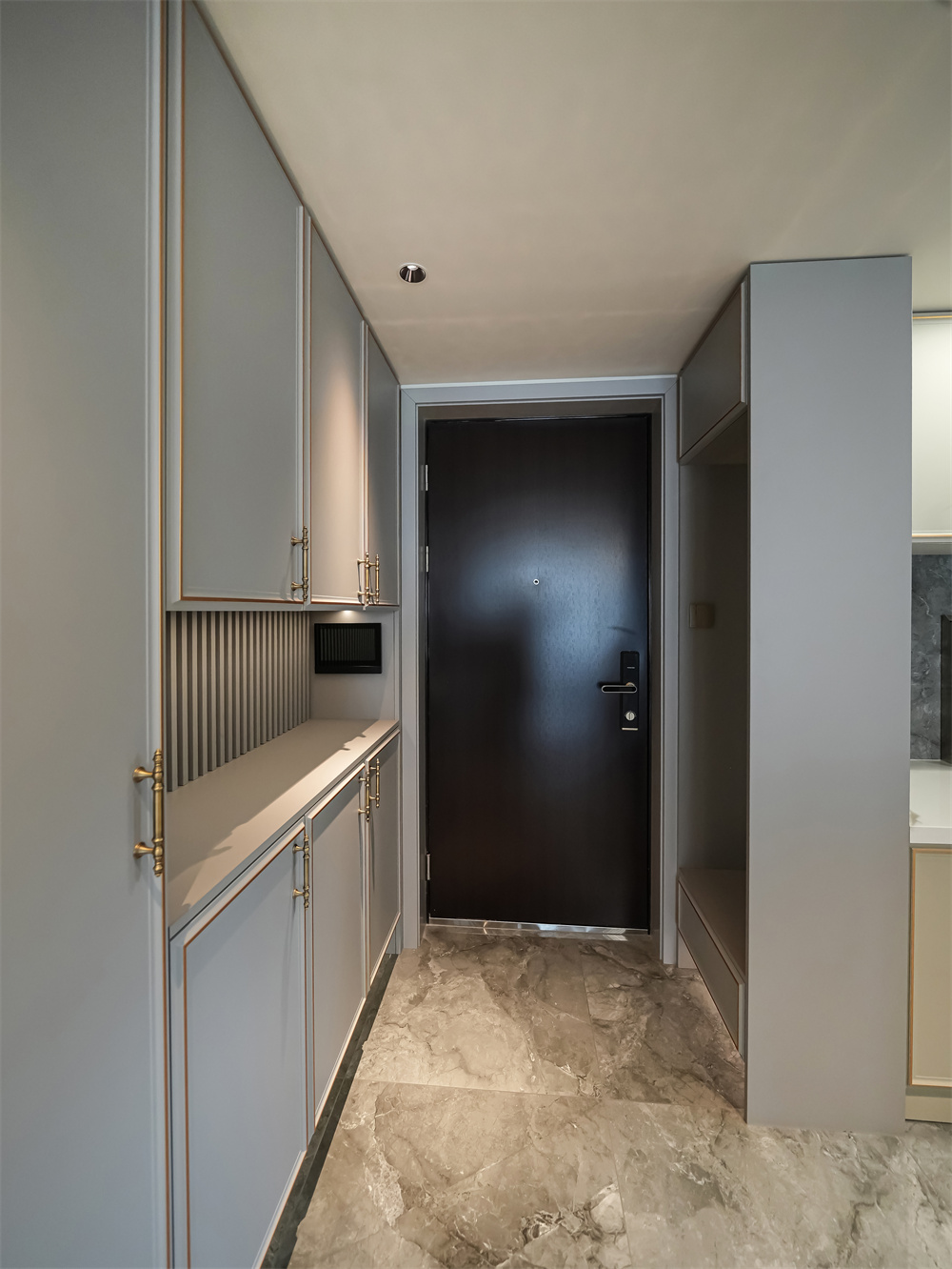 储物柜滇池晴翠 105㎡  法式轻奢