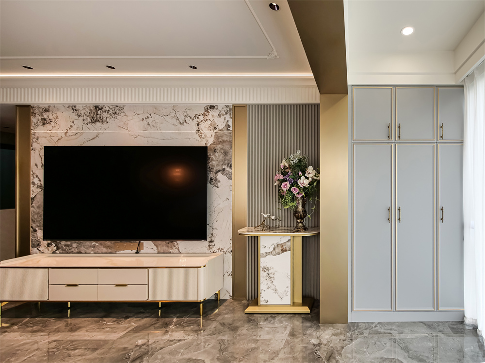 电视墙滇池晴翠 105㎡  法式轻奢
