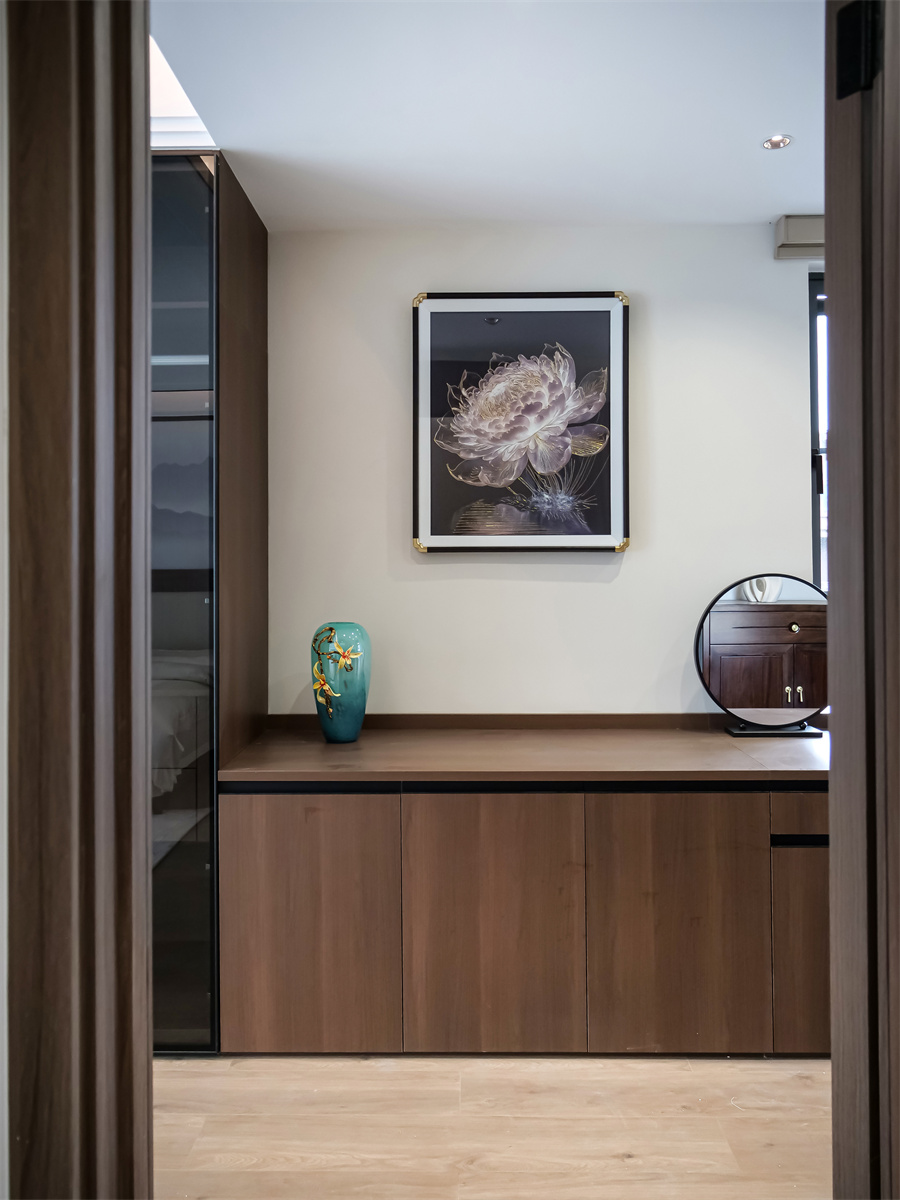 储物柜东旭御山湖 220㎡ 新中式