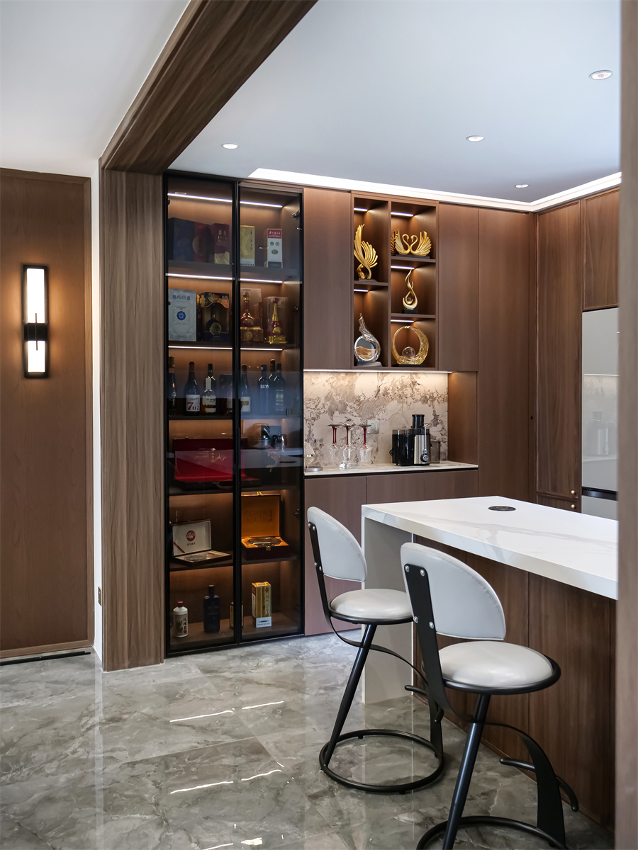 储物柜东旭御山湖 220㎡ 新中式