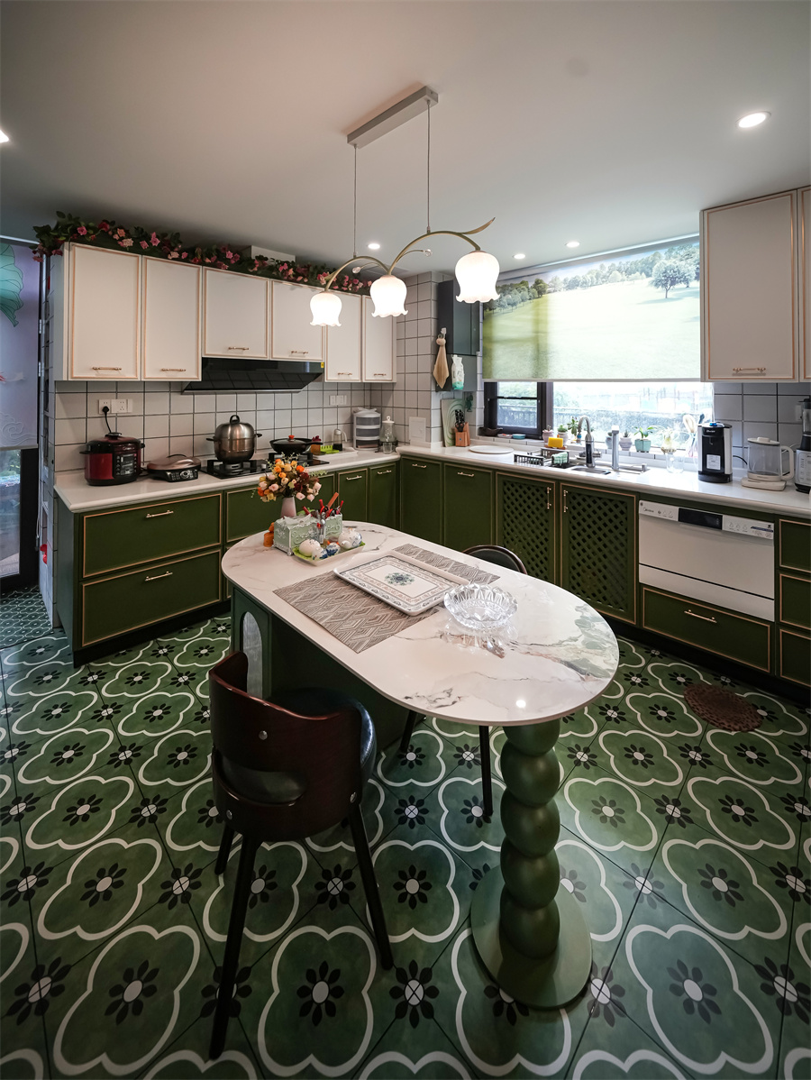 储物柜广电苑 230㎡ 法式复古风