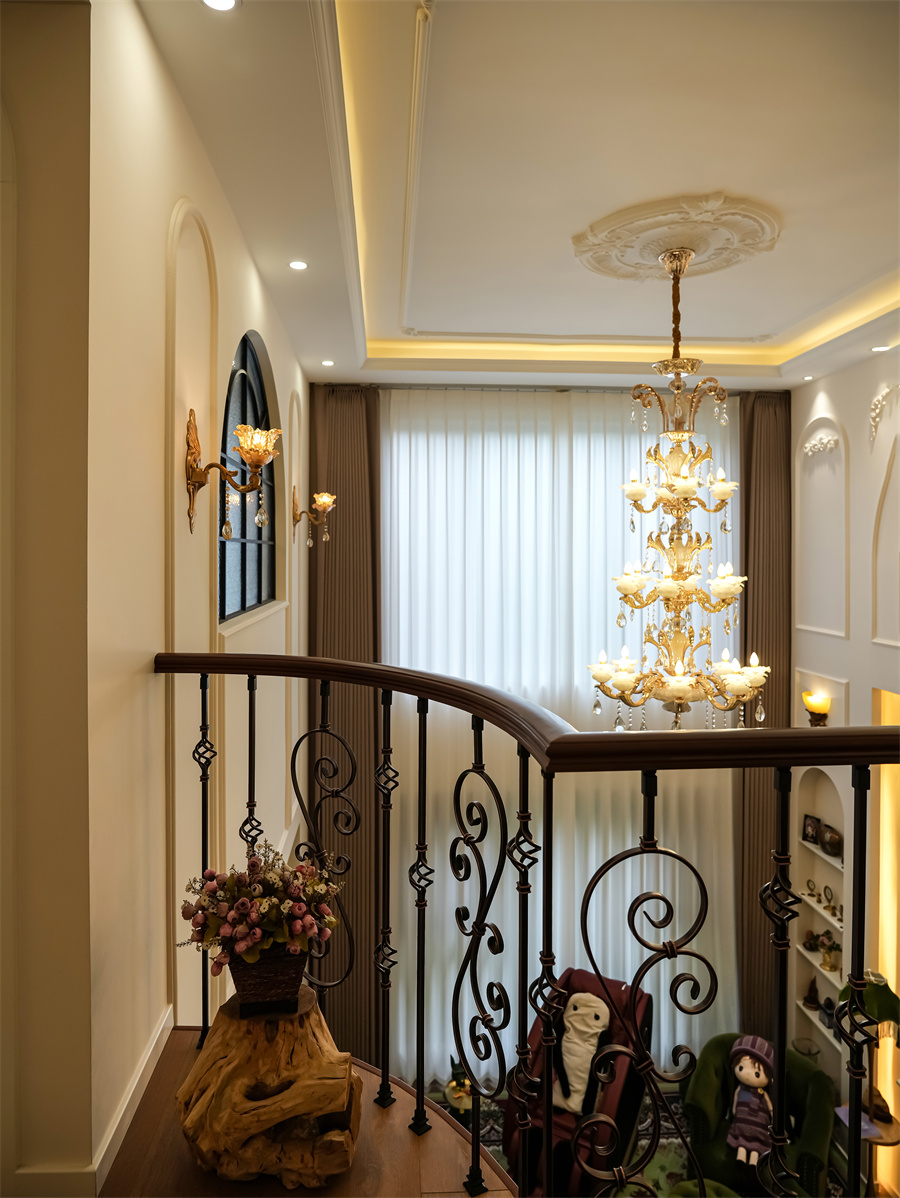 吊顶广电苑 230㎡ 法式复古风