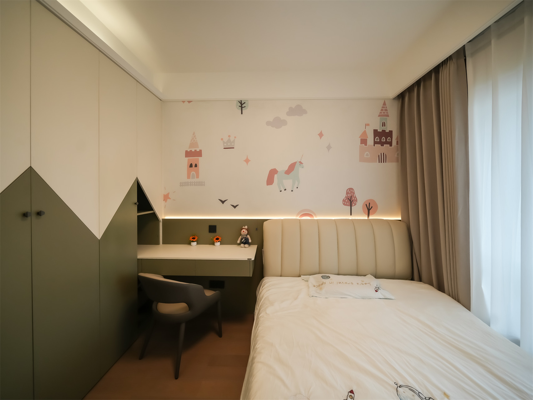 储物柜中海汇德里 108㎡ 现代风