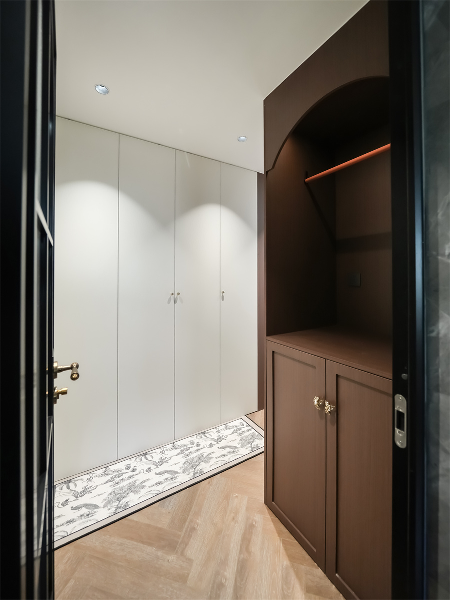 储物柜山海春风 165㎡ 意法混搭