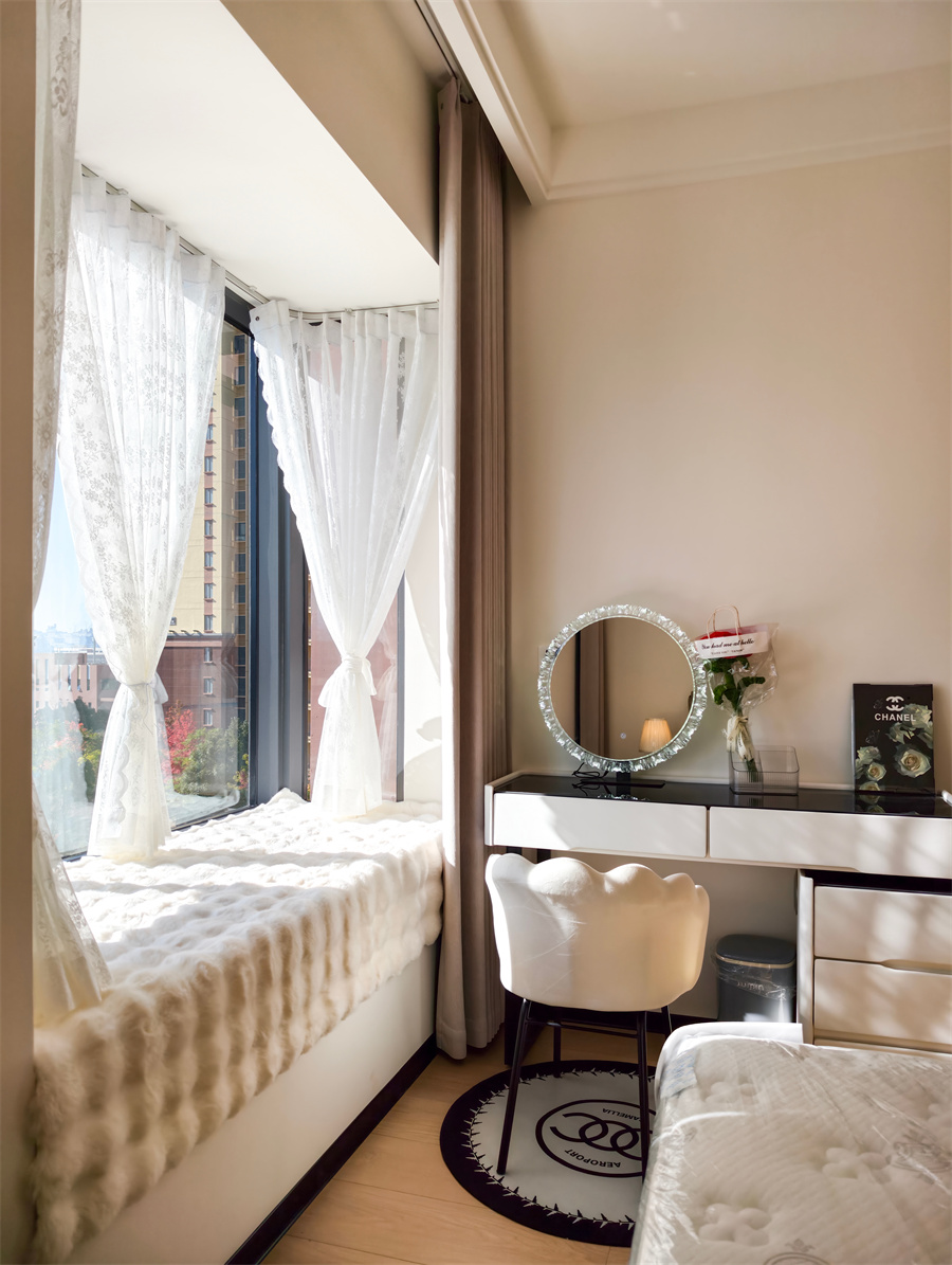 飘窗长水航城 105㎡ 原木奶油风