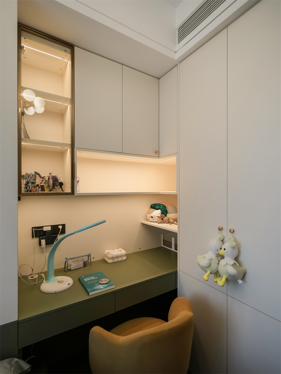 储物柜锦粼天曜 190㎡ 意式轻奢