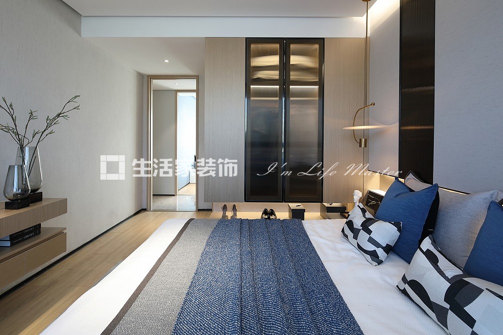 榻榻米现代简约