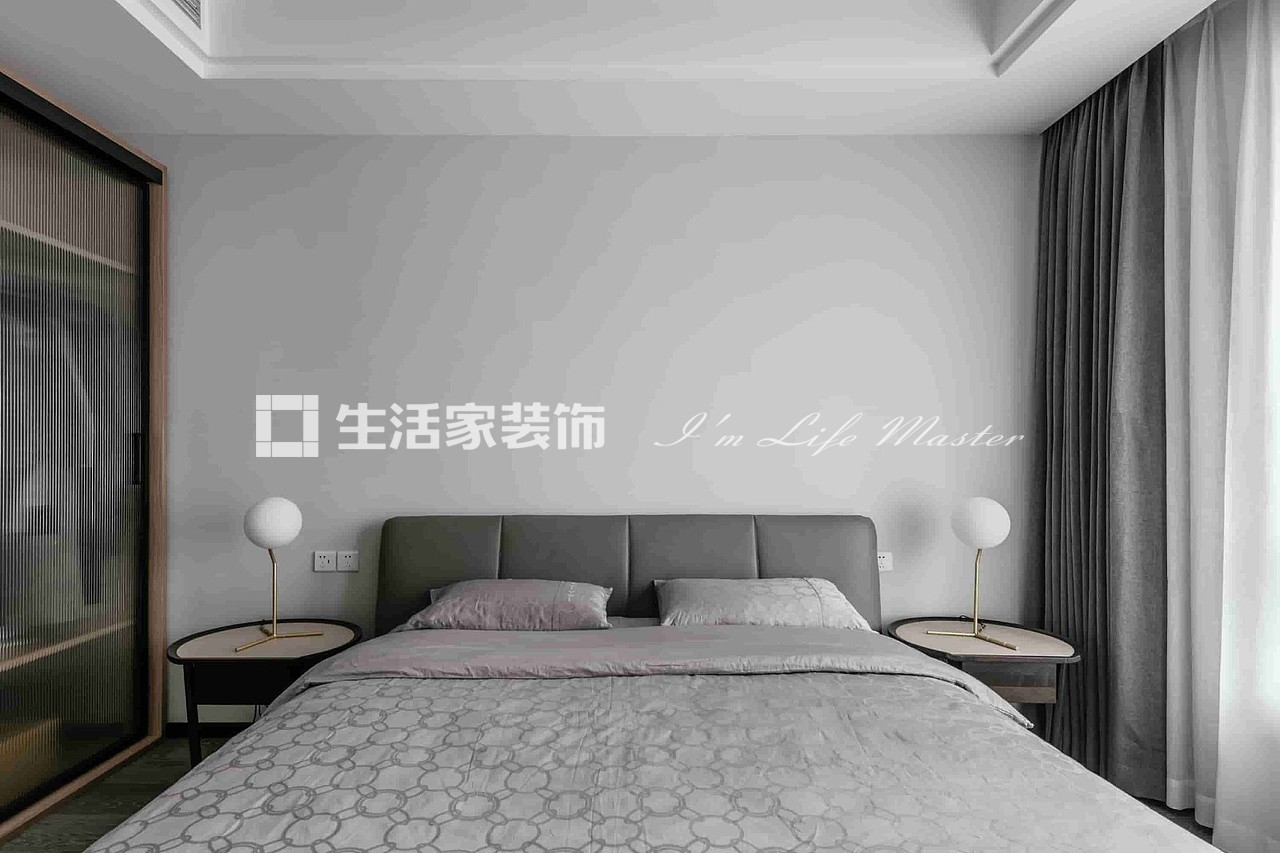 储物柜泰和龙庭155现代简约装修